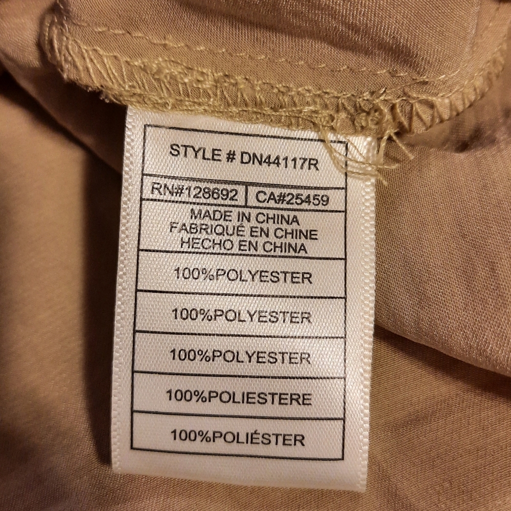 Steve Madden Faux Wrap Blouse Sz Medium Champagne Beige Cream Satin Look V Neck - Picture 8 of 10